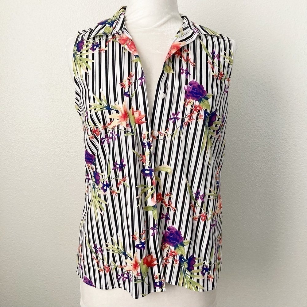 NWOT Chico’s Floral Blouse